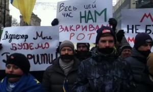 О 10-ій ранку активісти Євромайдану провели  акцію мовчання