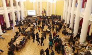 Євромайданівці збираються залишатися у КМДА попри всі заборони