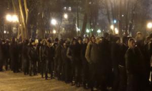 Чугунніков: До Маріїнського парку вже звезли близько 2000 “тітушек”