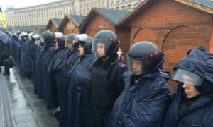 До Києва прибувають додаткові сили міліції