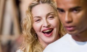 Мадонна розлучилася зі своїм юним коханцем