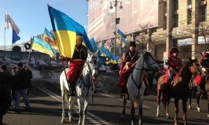 На Євромайдані знаходиться кінна охорона