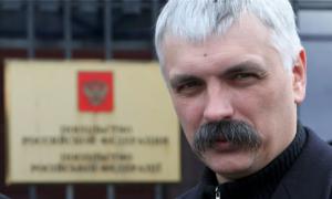 Лідер партії «Братерство» Корчинський, який підозрюється в організації заворушень на Банковій втік за кордон