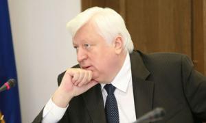 Пшонка розповів про провокаторів на Євромайдані