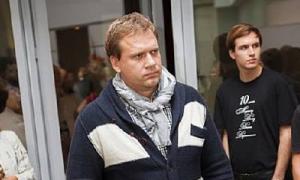 Ведучому, який виступав на Антимайдані, зламали ніс