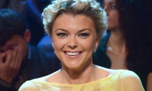 Донька Блохіна не знає, чому мітингують євромайданівці, але співчуває людям