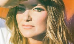 Наталя Могилевська відпочила біля моря і презентувала нову пісню