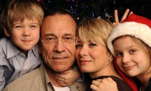 Донька Андрія Кончаловського може опритомніти на новорічні свята