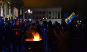 Українці вважають, що політичну кризу мають вирішувати Президент, суспільство й опозиція