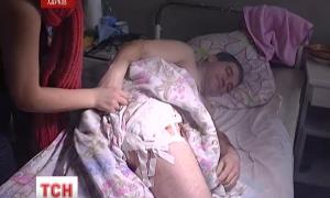Харківському євромайданівцю завдали 12 ножових поранень, медики нічого не коментують