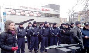 Міліція у Черкасах зірвала показ фільму про Межигір’я