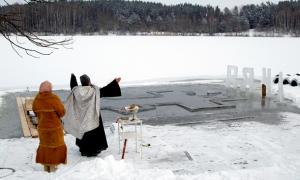 Сьогодні православні і греко-католики святкують Водохреще