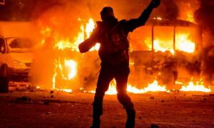 Троє мітингувальників втратили очі, один — руку в сутичках на Грушевського