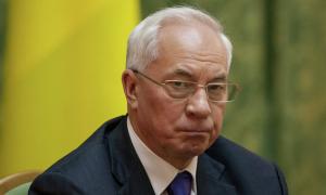 Азаров заявив, що влада буде застосовувати силу до провокаторів, якщо вони не відступлять