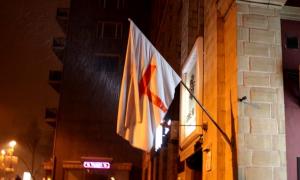 Азаров вважає, що протестувальників на Грушевського убили провокатори
