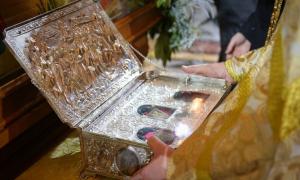 Сьогодні в Україну вперше прибудуть Дари волхвів