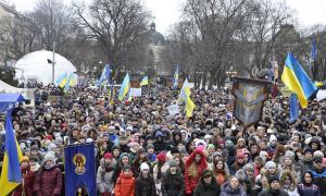 Львівські регіонали вимагають термінової відставки Азарова й дострокових виборів