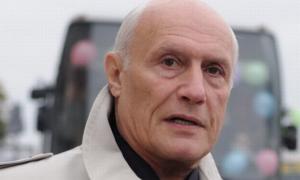 Родичі Олександра Пороховщикова сваряться через спадок і вимагають ексгумації тіла