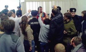 Оробець: Влада накопичує заручників як силове плече в переговорах