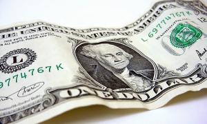 Долар на міжбанку підскочив до 8,90 гривень