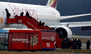 Викрадачем ефіопського літака виявився другий пілот, який забажав швейцарське громадянство