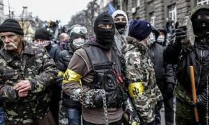 Правий сектор через соцмережу закликає власників вогнепальної зброї вийти на Майдан