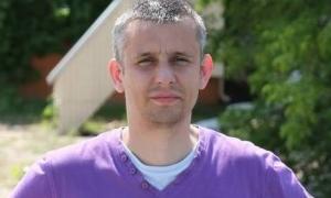 Пострілом у живіт вбито журналіста газети «Вести»