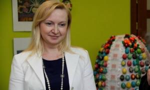 Коханка Януковича отримала на тендерах 11 мільйонів на оздоровлення дітей