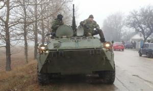 Появу російських БТРів в околицях Сімферополя пояснили навчаннями