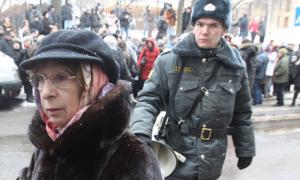 Ахеджакова: Пока есть опыт Майдана, наша власть напугана