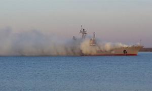 На озері Донузлав росіяни штурмують десантний корабель «Костянтин Ольшанський»