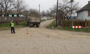 Шестирічний хлопчик загинув під колесами вантажівки