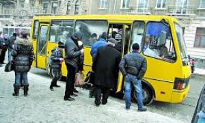 У кількох містах ціни в маршрутках підняли до 3-4 гривень