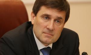 Голова Донецької облрали подав у відставку і вийшов з Партії регіонів