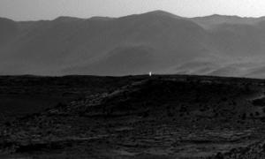 Марсохід Curiosity зафіксував на Червоній планеті загадкове світло