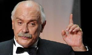 Михалков каже українцям змиритися з вибором кримчан