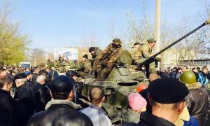 Тимчук запевняє, що військові у Краматорську не здавали зброю сепаратистам