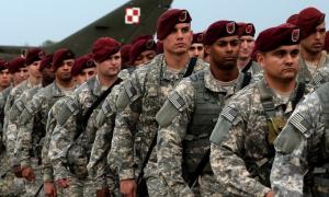 До Польщі прилетіли півтори сотні американських десантників