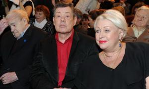 Микола Караченцов зізнався, що йому себе шкода