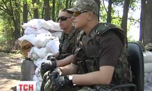 Бійці ідуть з Нацгвардії, тому що їм не вистачає харчів на бронежилетів