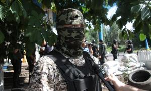 Кільце АТО навколо терористів стискається