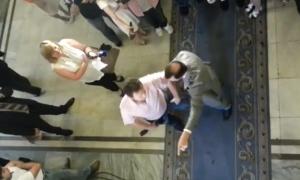 Ляшко виштовхав з Ради російських журналістів (відео)