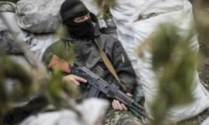 На Донеччину прибули 4 вантажівки з сотнею російських спецназівців: риють окопи і будують блокпости