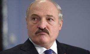 Лукашенко наказав покарати телефонного жартівника