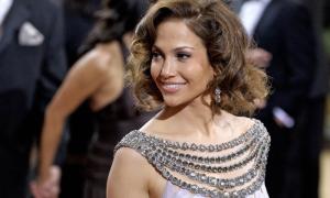 Дженніфер Лопес офіційно стала розлученою жінкою