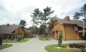 Нардепи-комуністи облаштували собі на Світязі «Межигір’я»