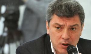 Немцов: Военкоматы у нас работают в Останкино, готовят россиян против украинцев через «зомбоящик»