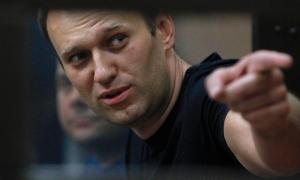 Навальный: 25 миллионов российских пенсионеров ограбили во имя Крыма, «война все спишет»