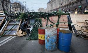 Уночі на Майдані невідомі у балаклавах влаштували стрілянину