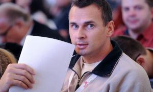 Московський суд триматиме режисера Сенцова під арештом до 11 жовтня